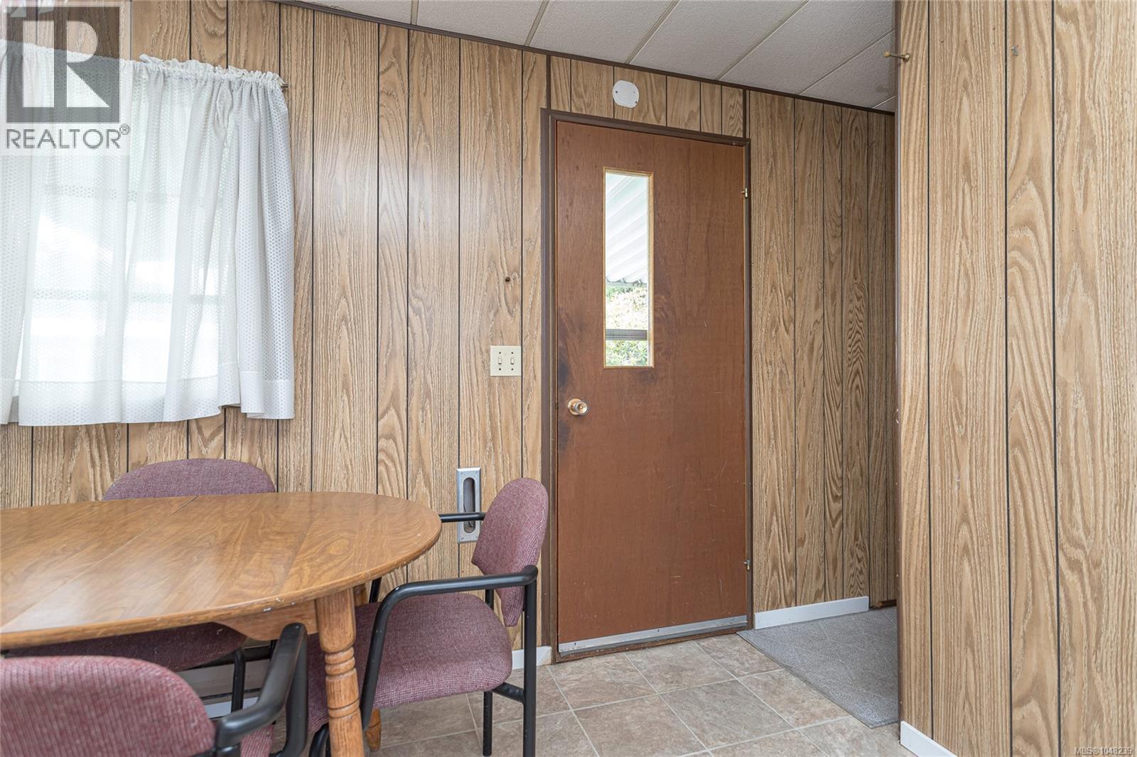 #9 1572 Seabird Rd - Image 4