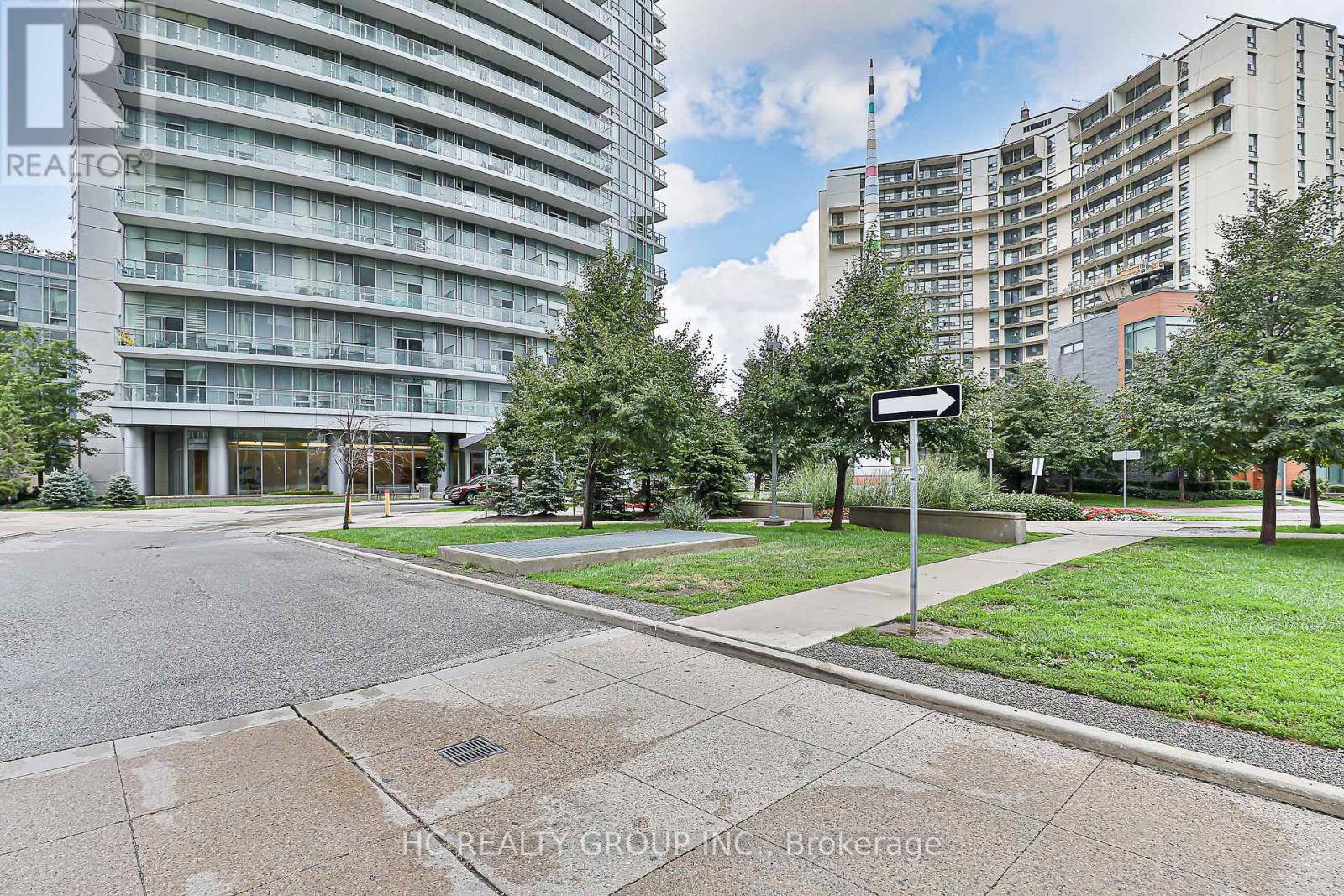 #1803 70 FOREST MANOR ROAD - 3