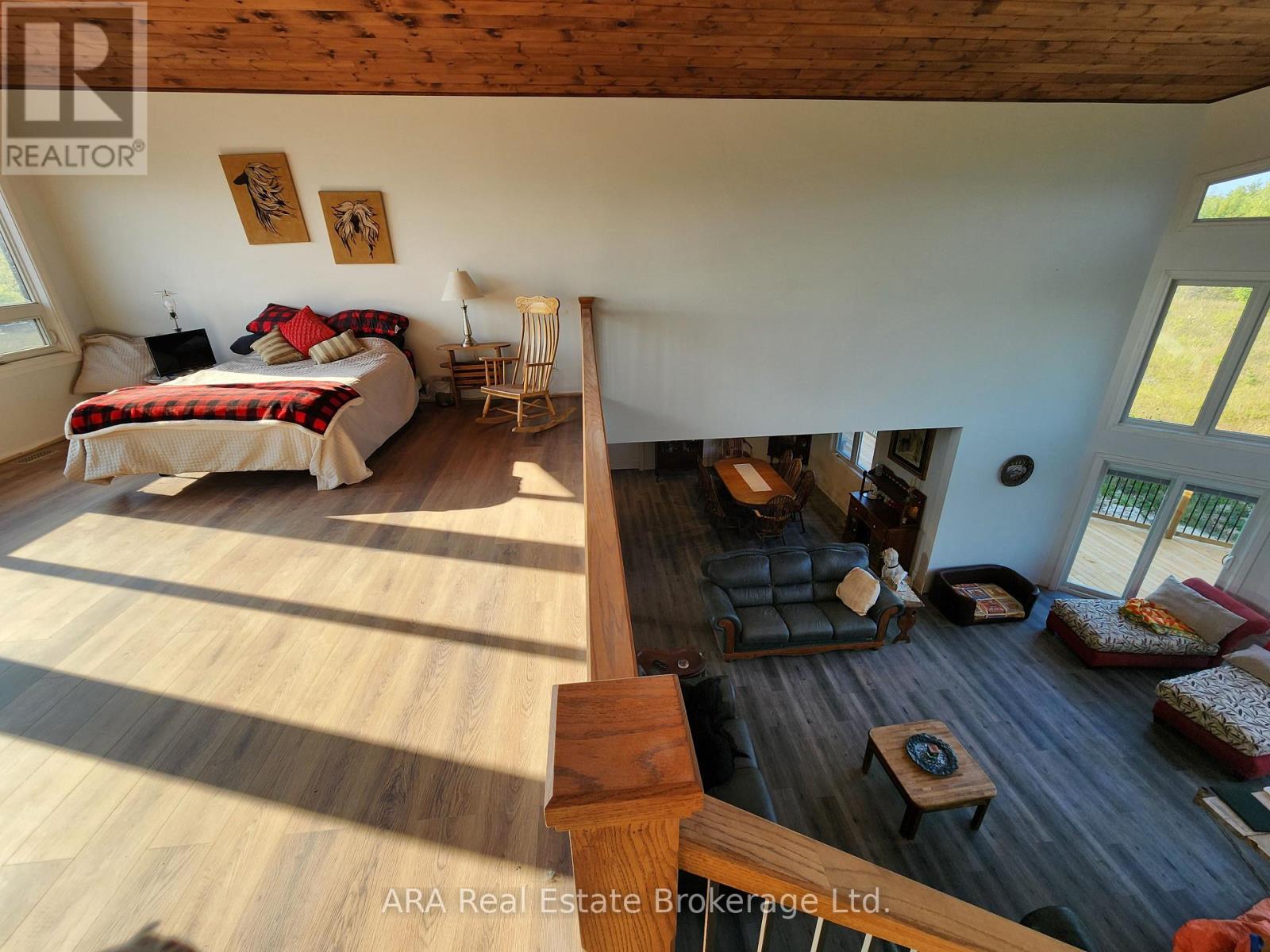 245421 22 SIDE ROAD - Image 15