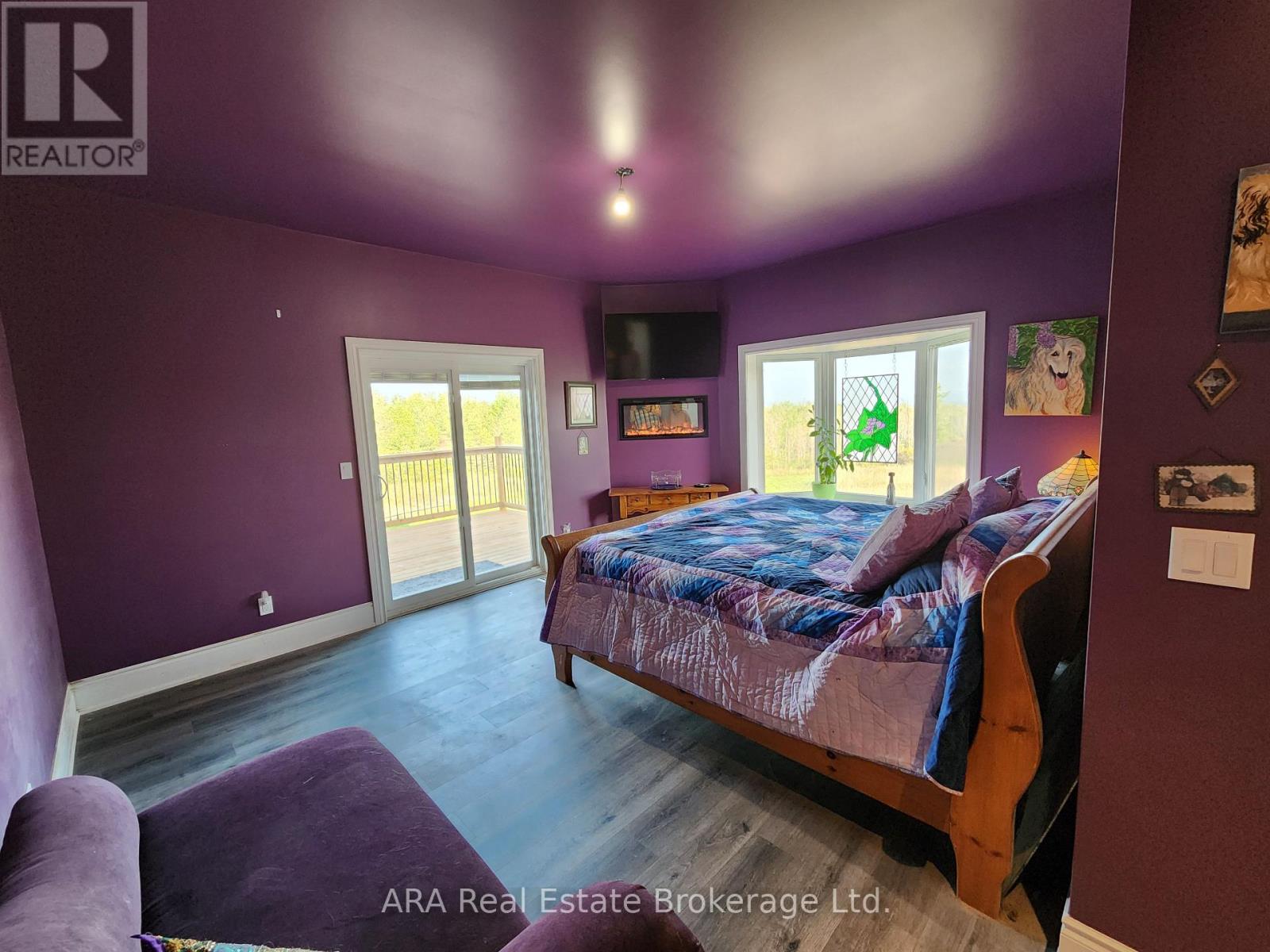 245421 22 SIDE ROAD - Image 26