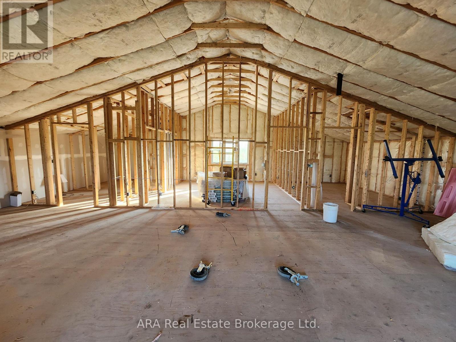 245421 22 SIDE ROAD - Image 33