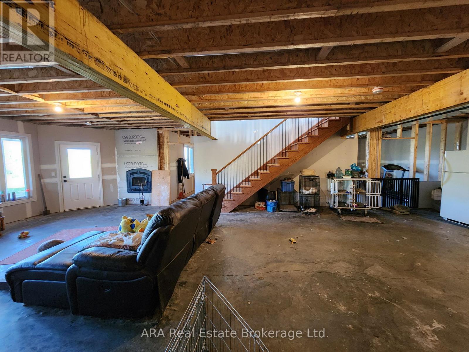 245421 22 SIDE ROAD - Image 47