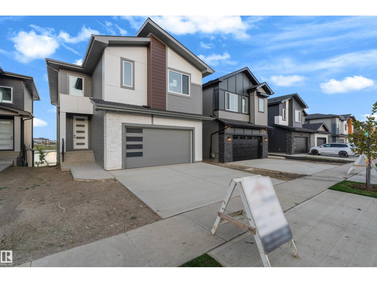 236 Linden LO - 2