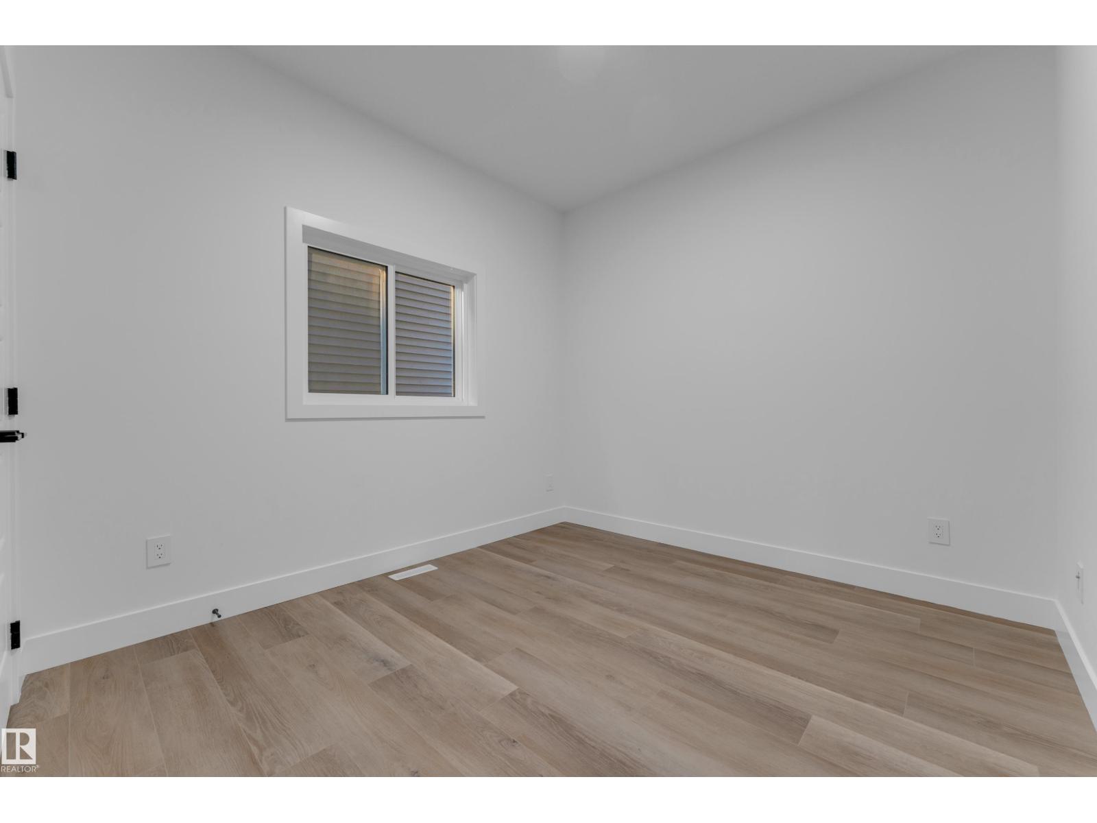 236 Linden LO - 20