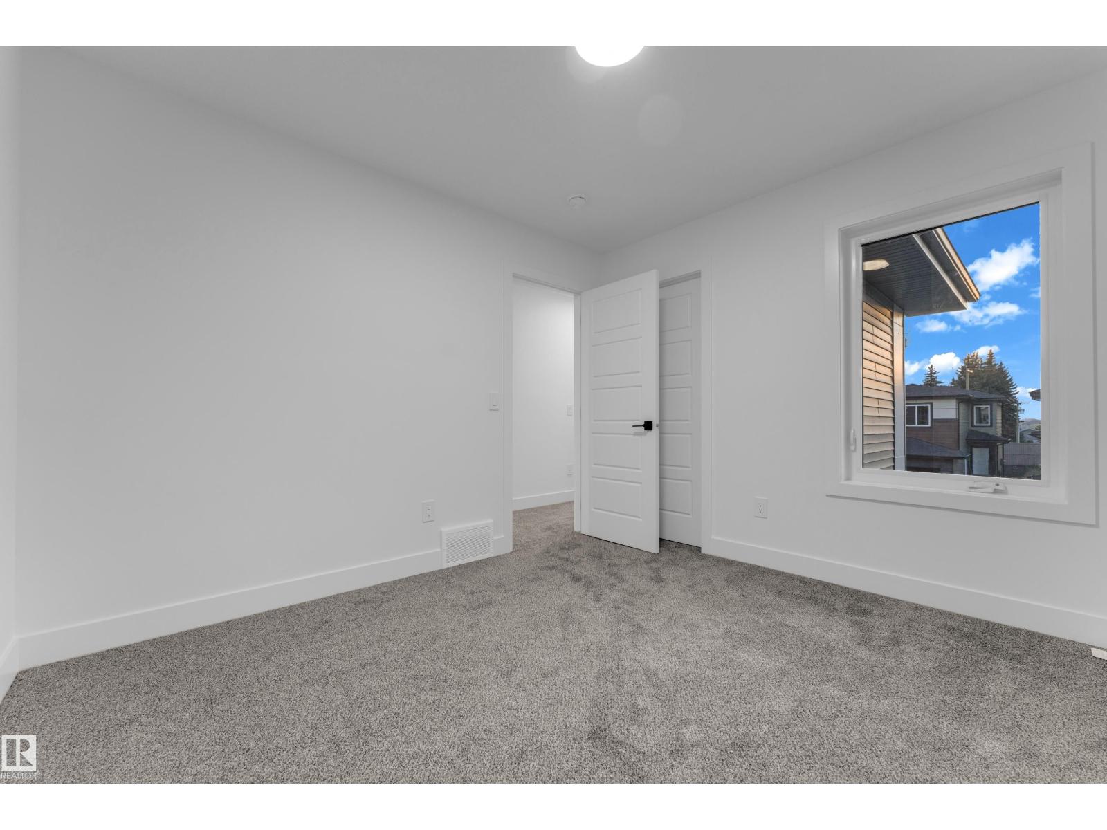 236 Linden LO - Image 35