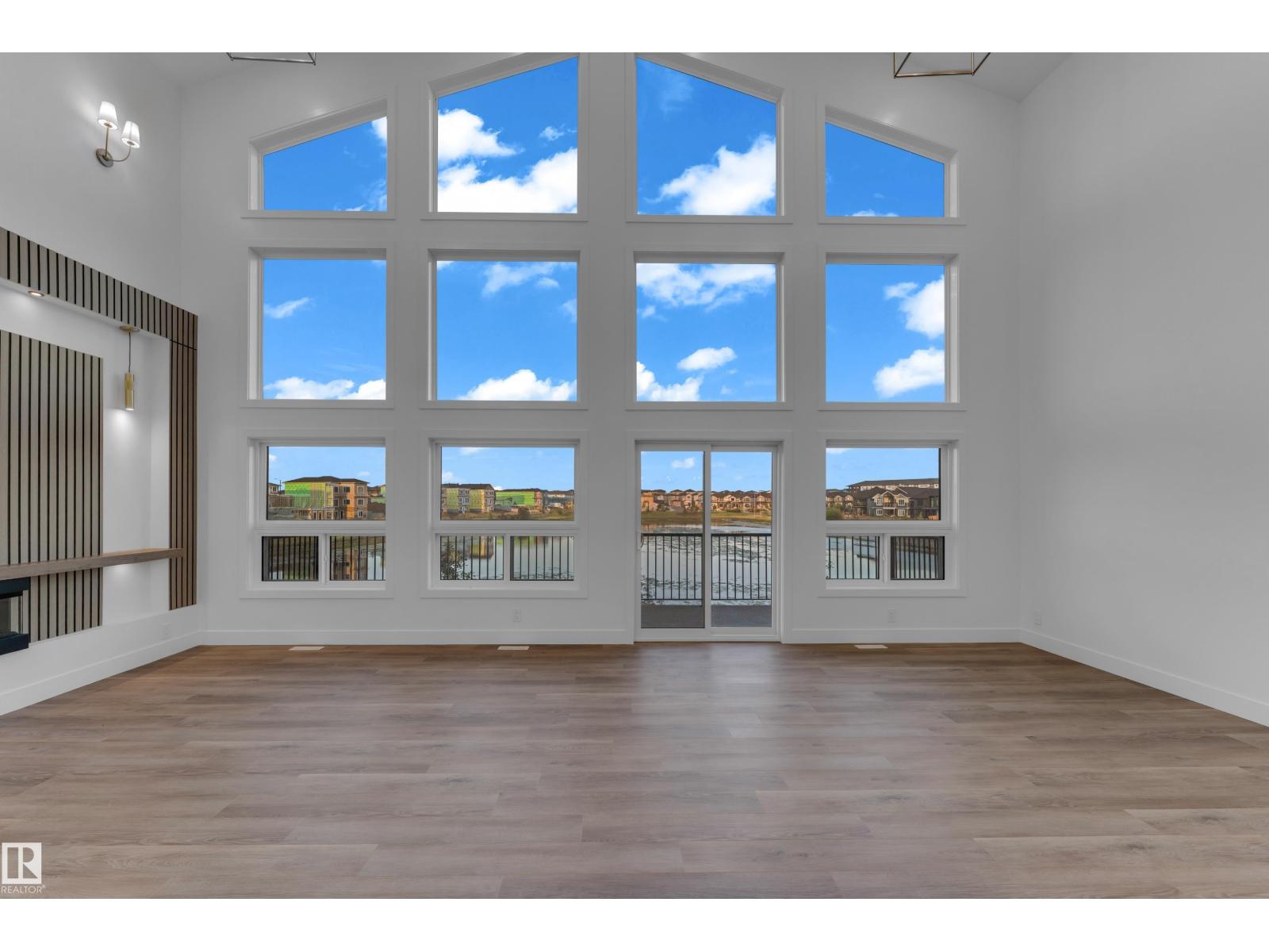 236 Linden LO - 7