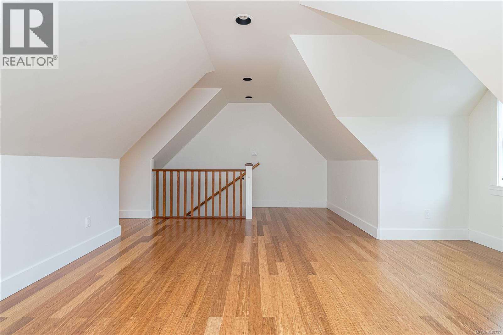 502 Nottingham Dr - 29