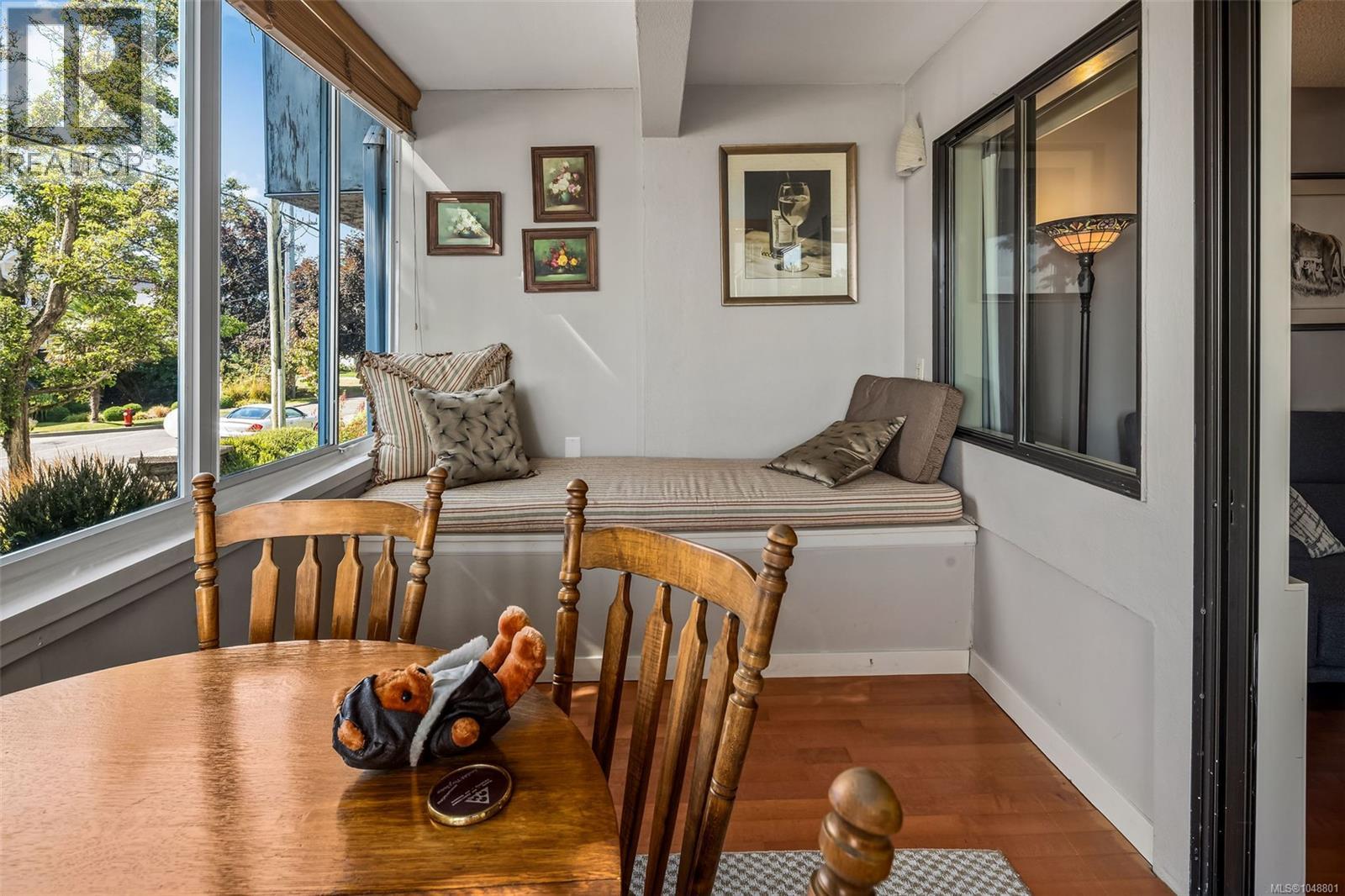 #105 1312 Beach Dr - Image 28
