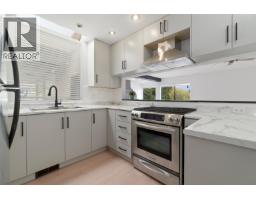 1177 E 15th Street, North Vancouver, BC V7J1K6 Photo 14