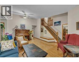 139 Shawnessy Drive SW - photo 7