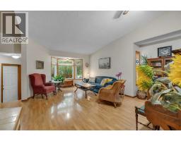 139 Shawnessy Drive SW - photo 5