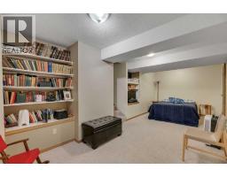 139 Shawnessy Drive SW - photo 28