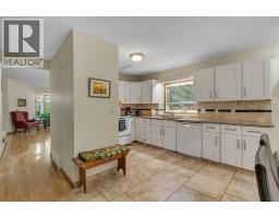 139 Shawnessy Drive SW - photo 14