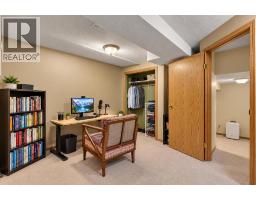 139 Shawnessy Drive SW - photo 33
