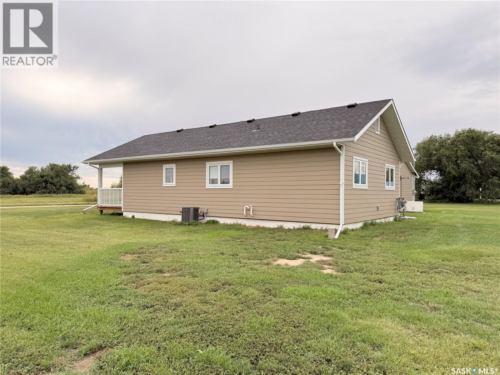 337 Railway AVENUE - 44