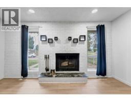 Bedroom - 642 Lakewood Road E, Brooks, AB T1R0L2 Photo 6