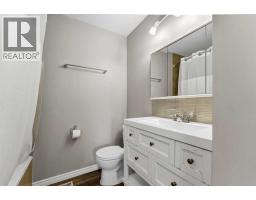 642 Lakewood Road E, Brooks, AB T1R0L2 Photo 20