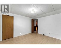642 Lakewood Road E, Brooks, AB T1R0L2 Photo 29