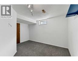 642 Lakewood Road E, Brooks, AB T1R0L2 Photo 26