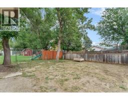 642 Lakewood Road E, Brooks, AB T1R0L2 Photo 38