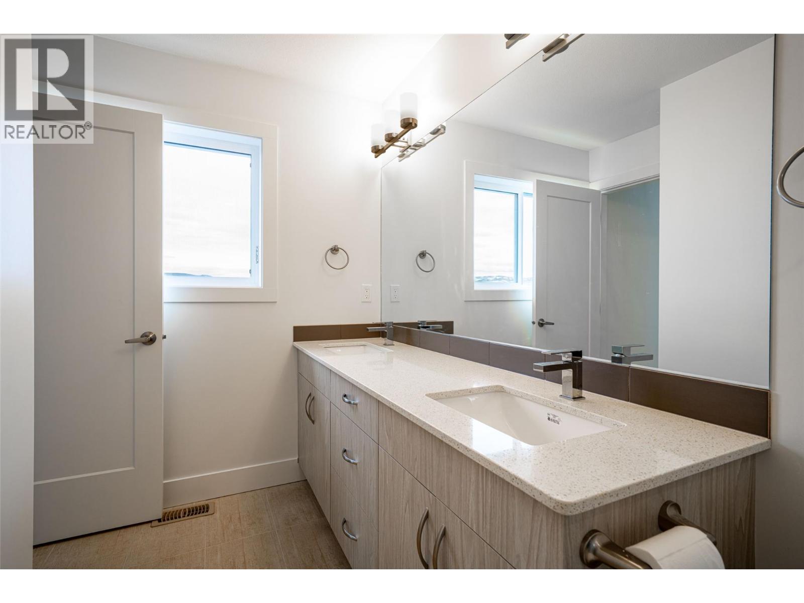 #55 933 Mt Robson Place - Image 26