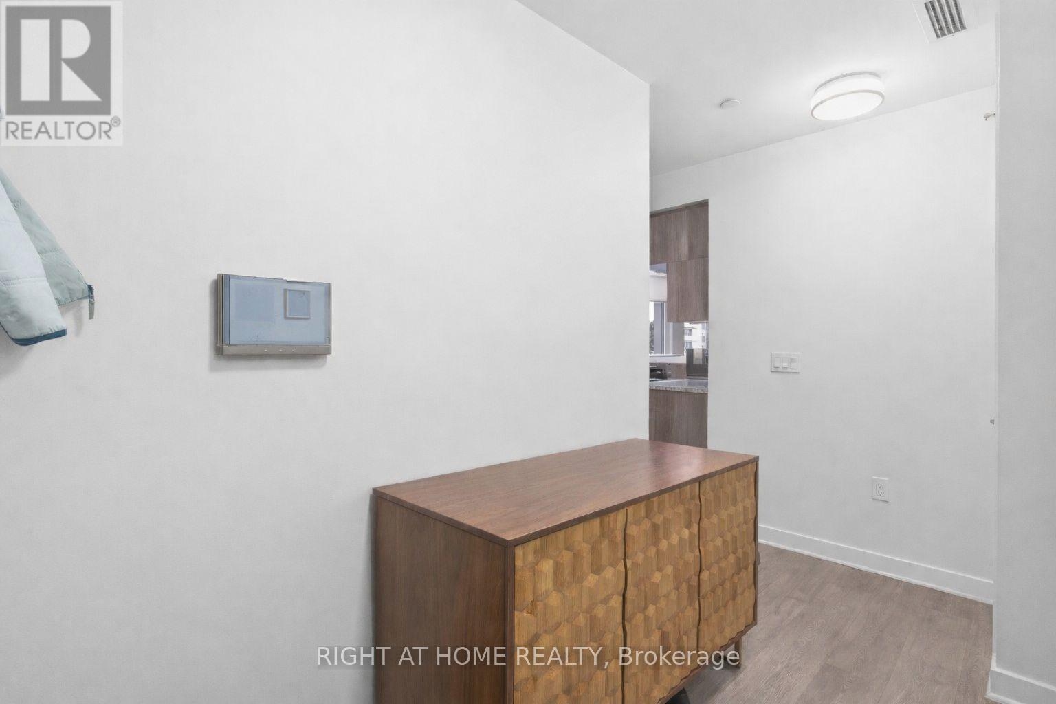 #508 575 BLOOR STREET E - 12