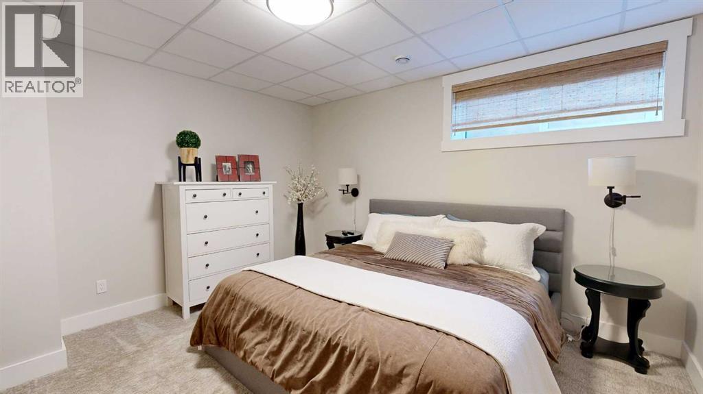 Listing photo – 2 Marina Crescent, Rochon Sands