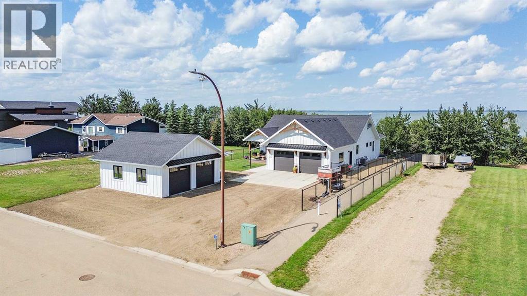 Listing photo – 2 Marina Crescent, Rochon Sands