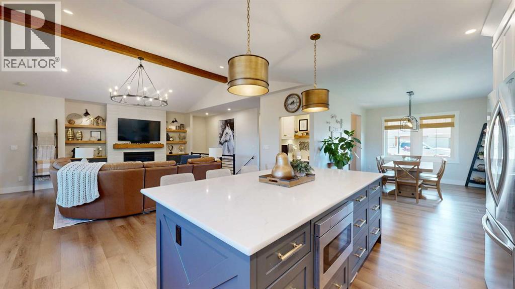 Listing photo – 2 Marina Crescent, Rochon Sands