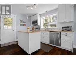 2pc Bathroom - 45 Amys Drive, Hacketts Cove, NS B3Z3M3 Photo 14