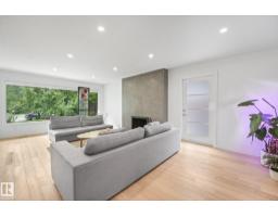 Primary Bedroom - 14128 98 Av Nw, Edmonton, AB T5N0G1 Photo 6
