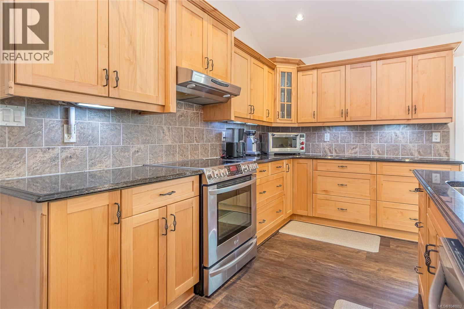 1737 Galvin Pl - Image 24