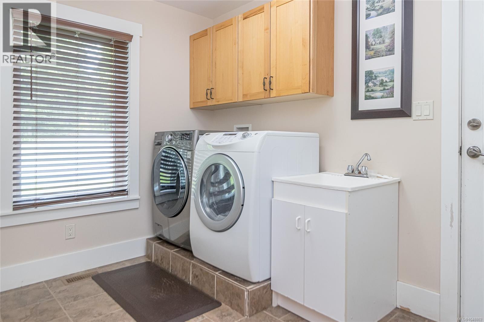 1737 Galvin Pl - Image 45