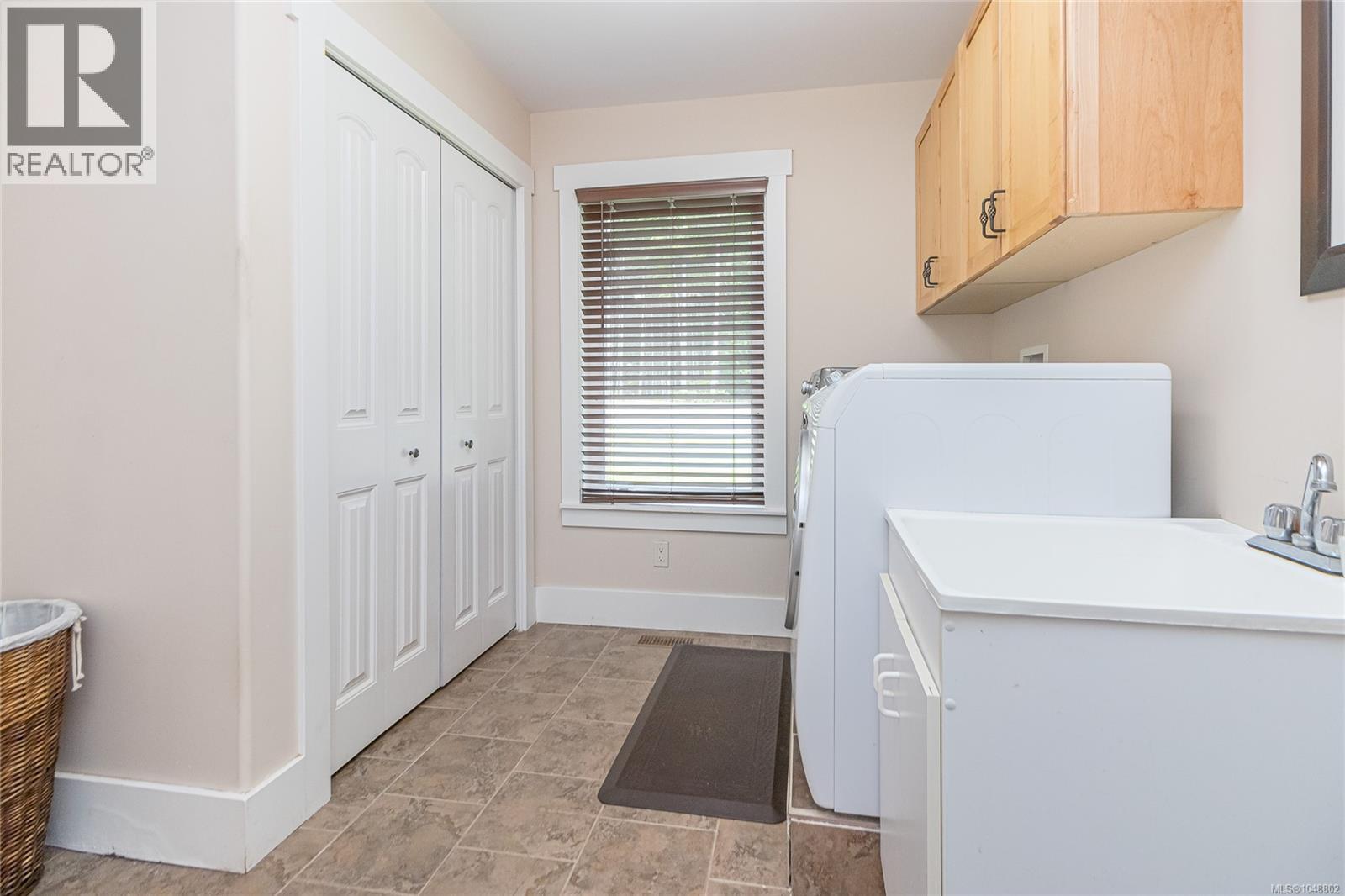 1737 Galvin Pl - 46