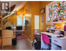 5289 Clearwater Valley Road, Clearwater, BC V0E1N1 Photo 26