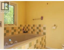 5289 Clearwater Valley Road, Clearwater, BC V0E1N1 Photo 28