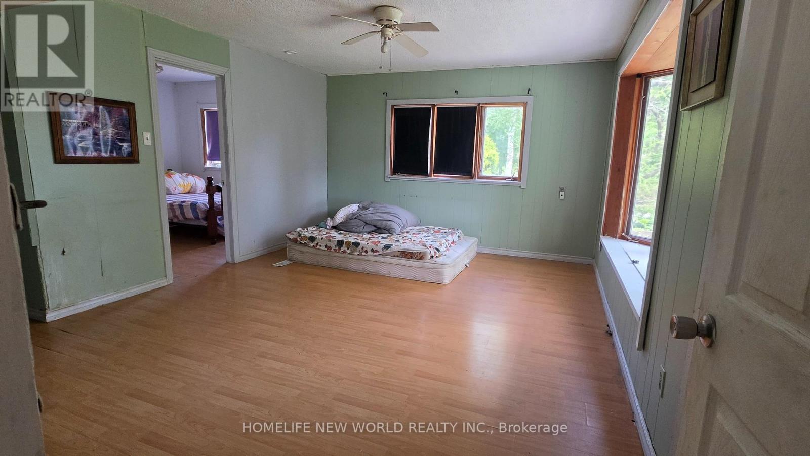 814 THOMASBURG ROAD - Image 12
