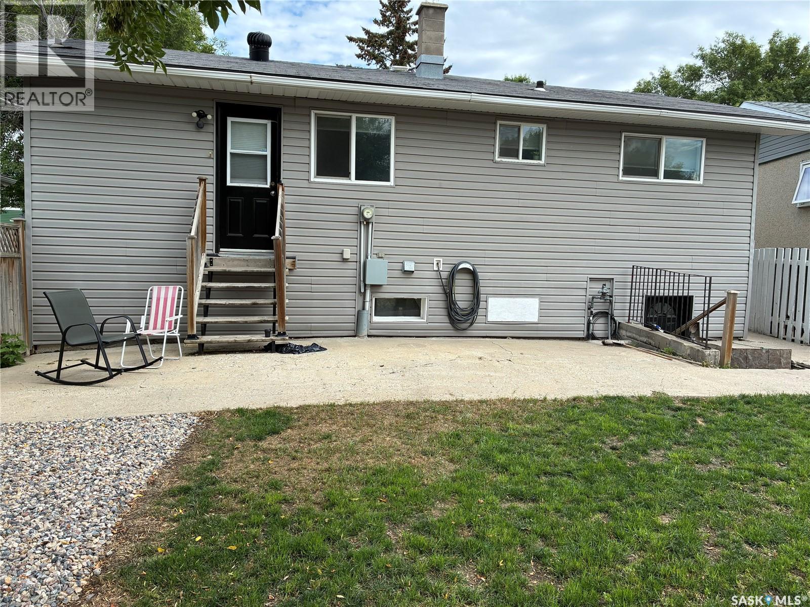 114 ROTHWELL CRESCENT - Image 22