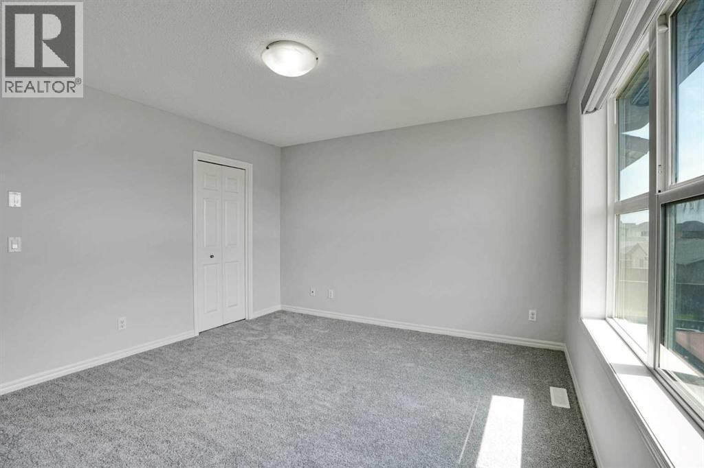 173 Skyview Springs Crescent NE - 31