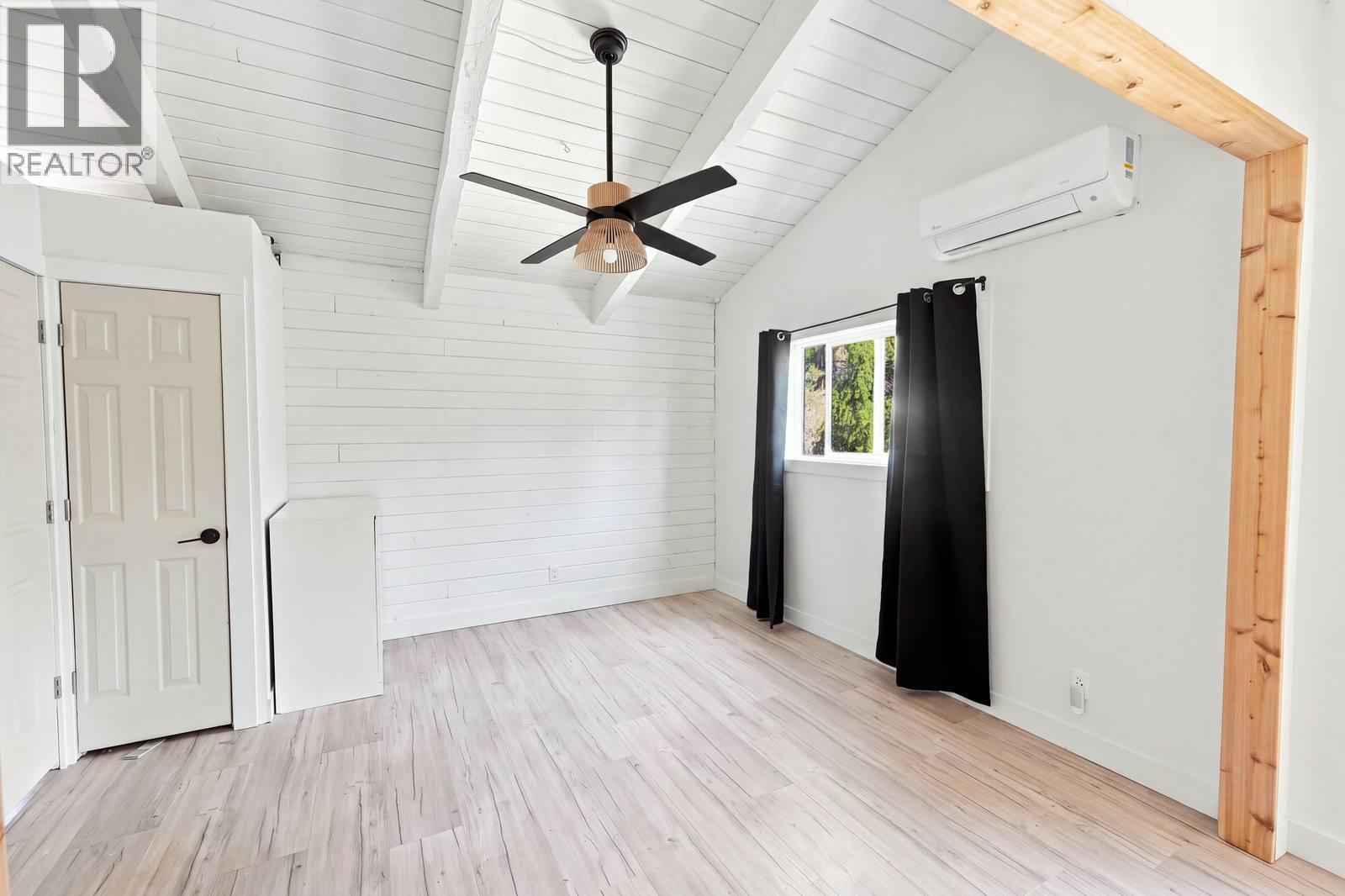  321 Philpott Road, Kelowna