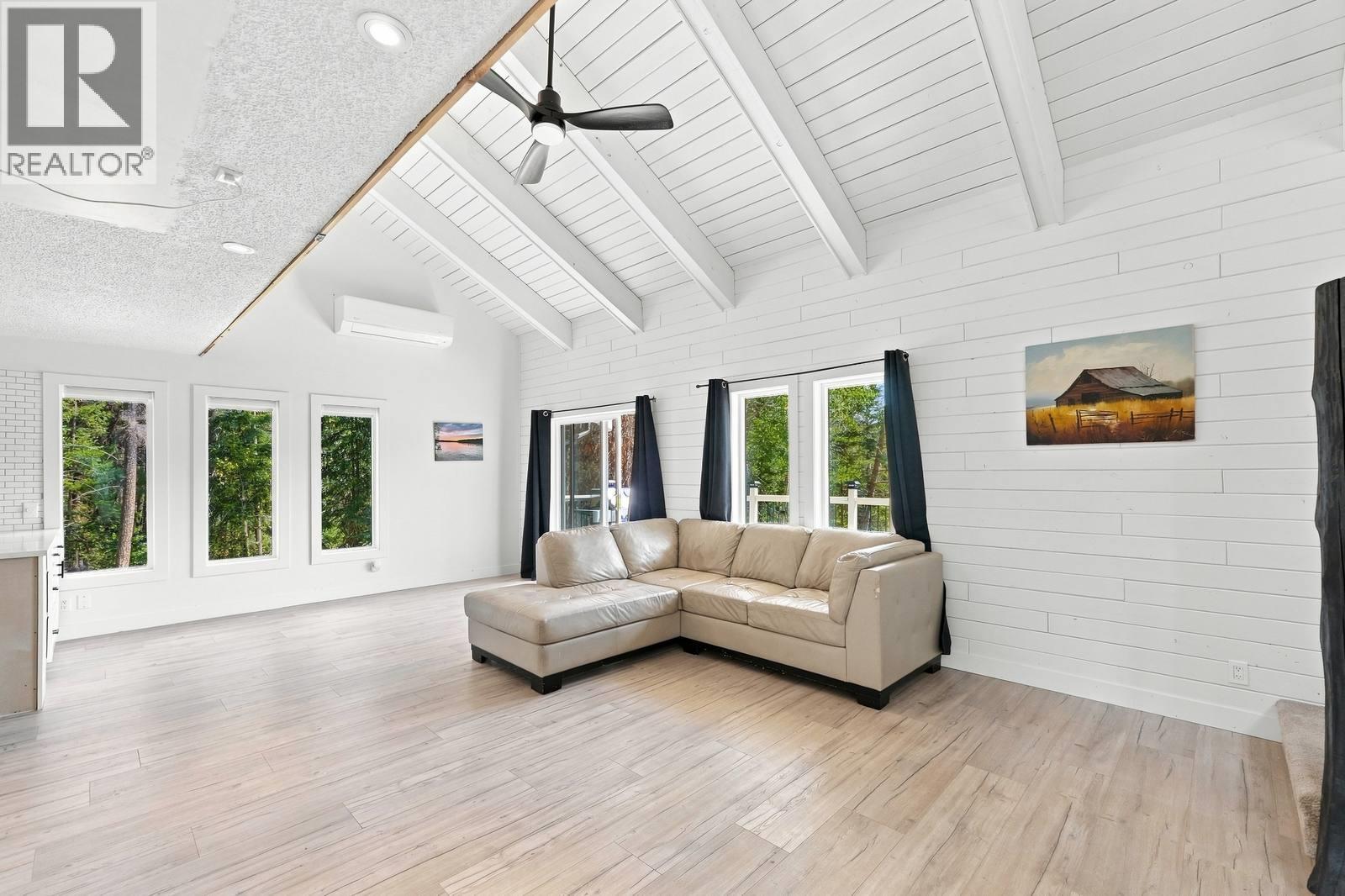  321 Philpott Road, Kelowna