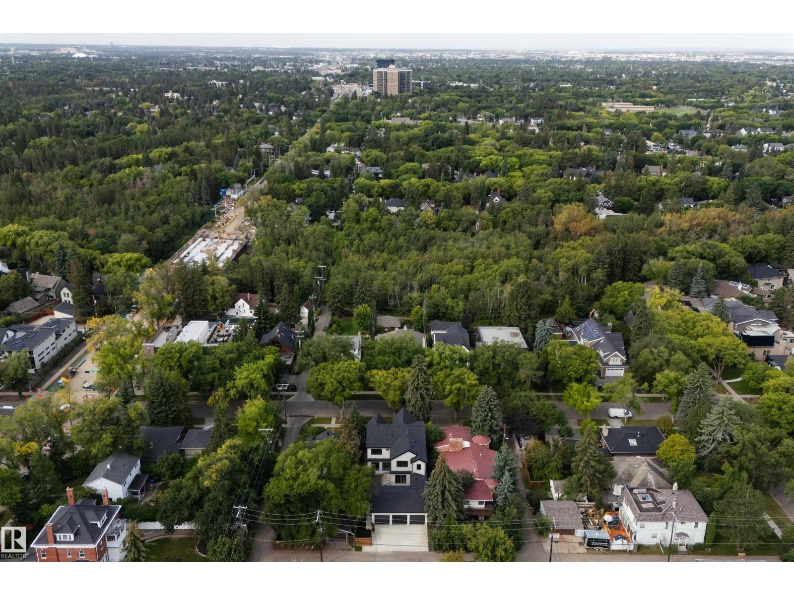 10223 130 ST NW - 10
