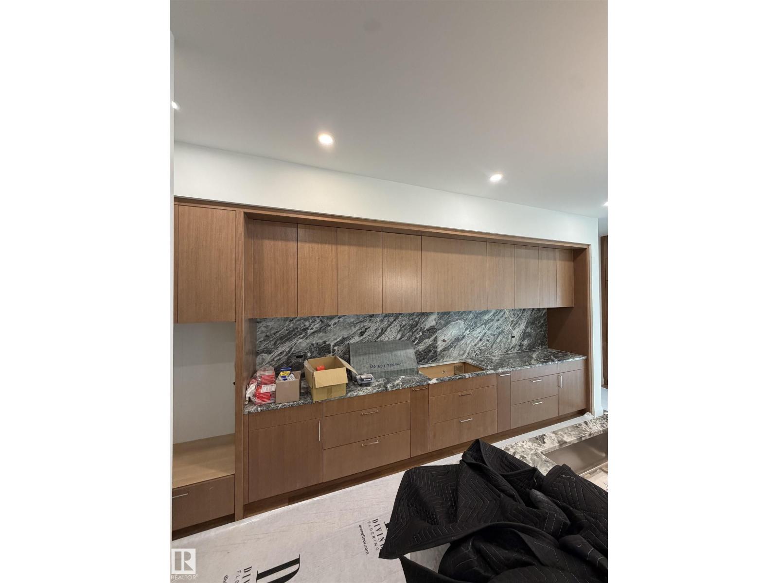 10223 130 ST NW - 15