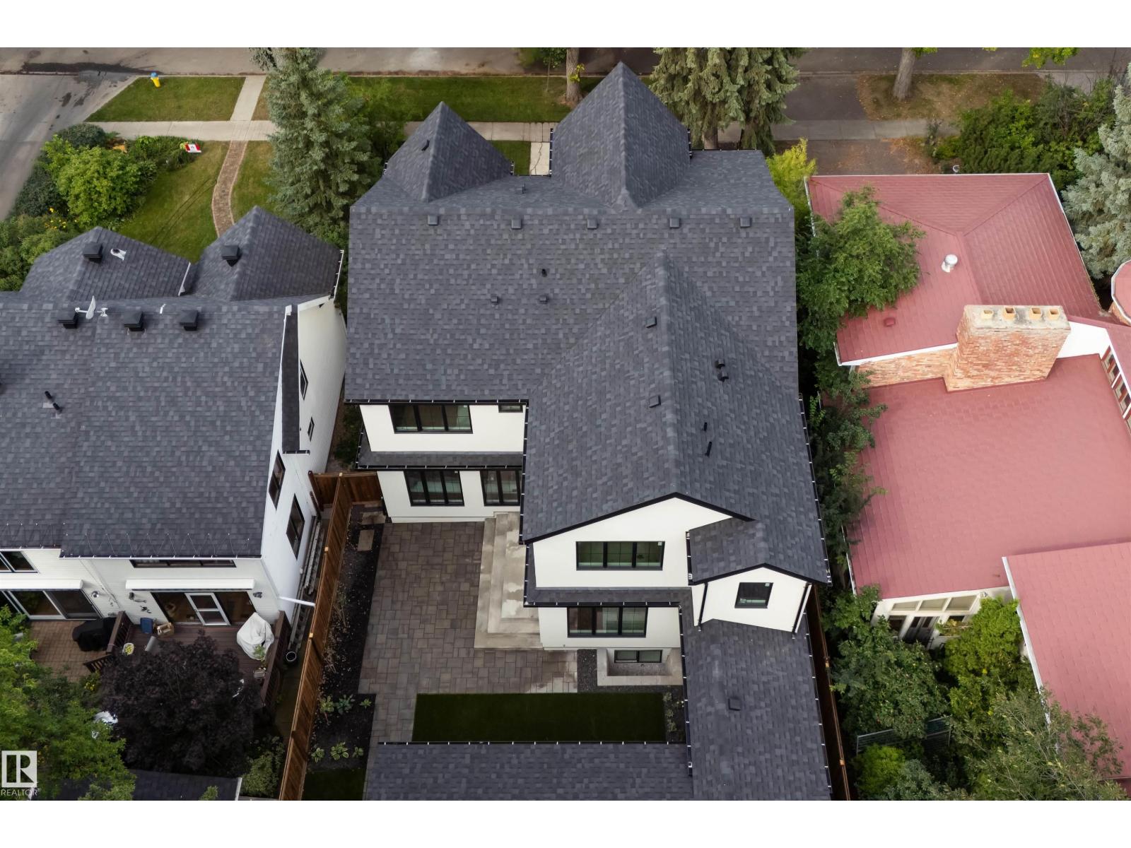 10223 130 ST NW - 4