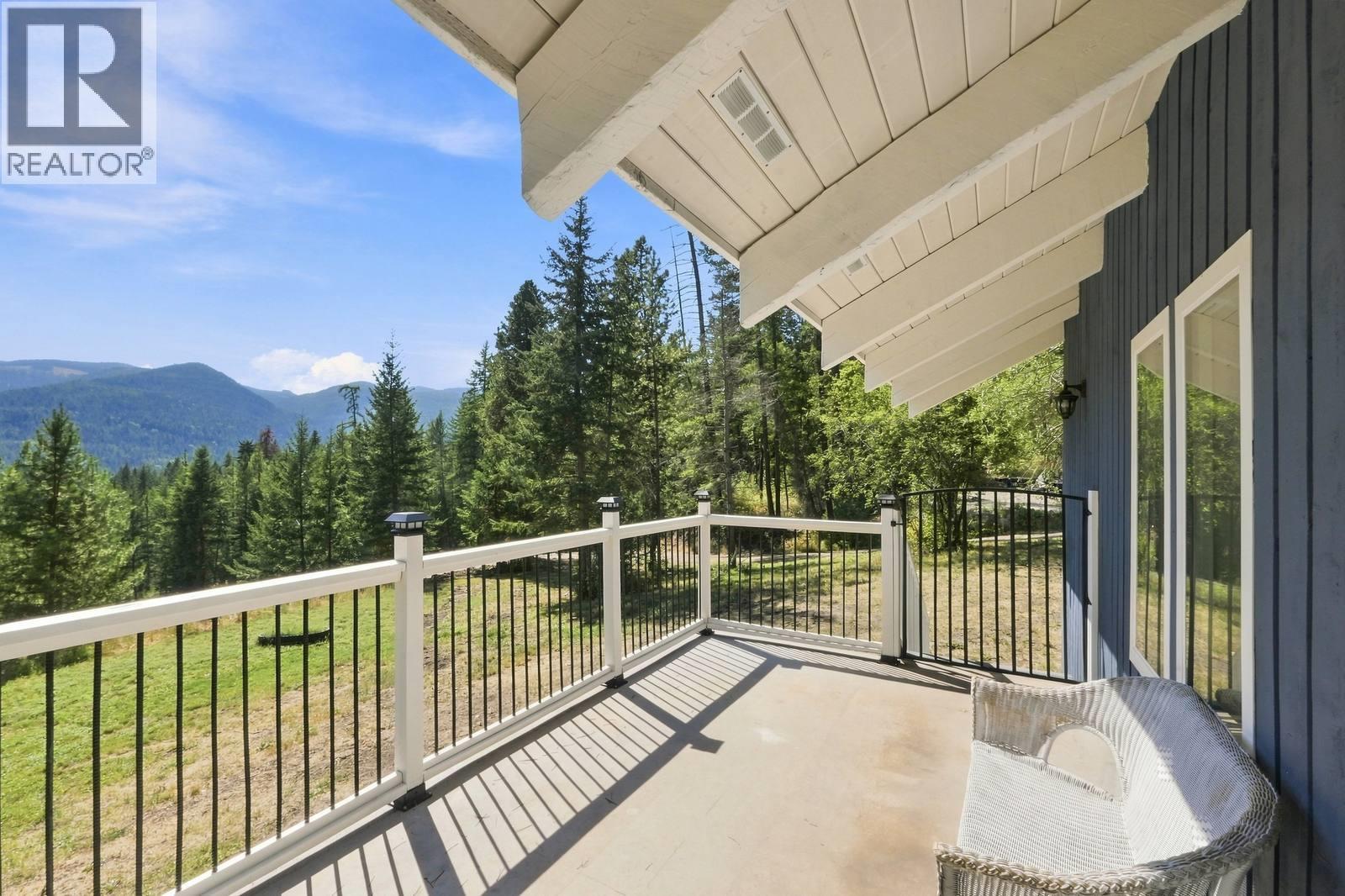  321 Philpott Road, Kelowna