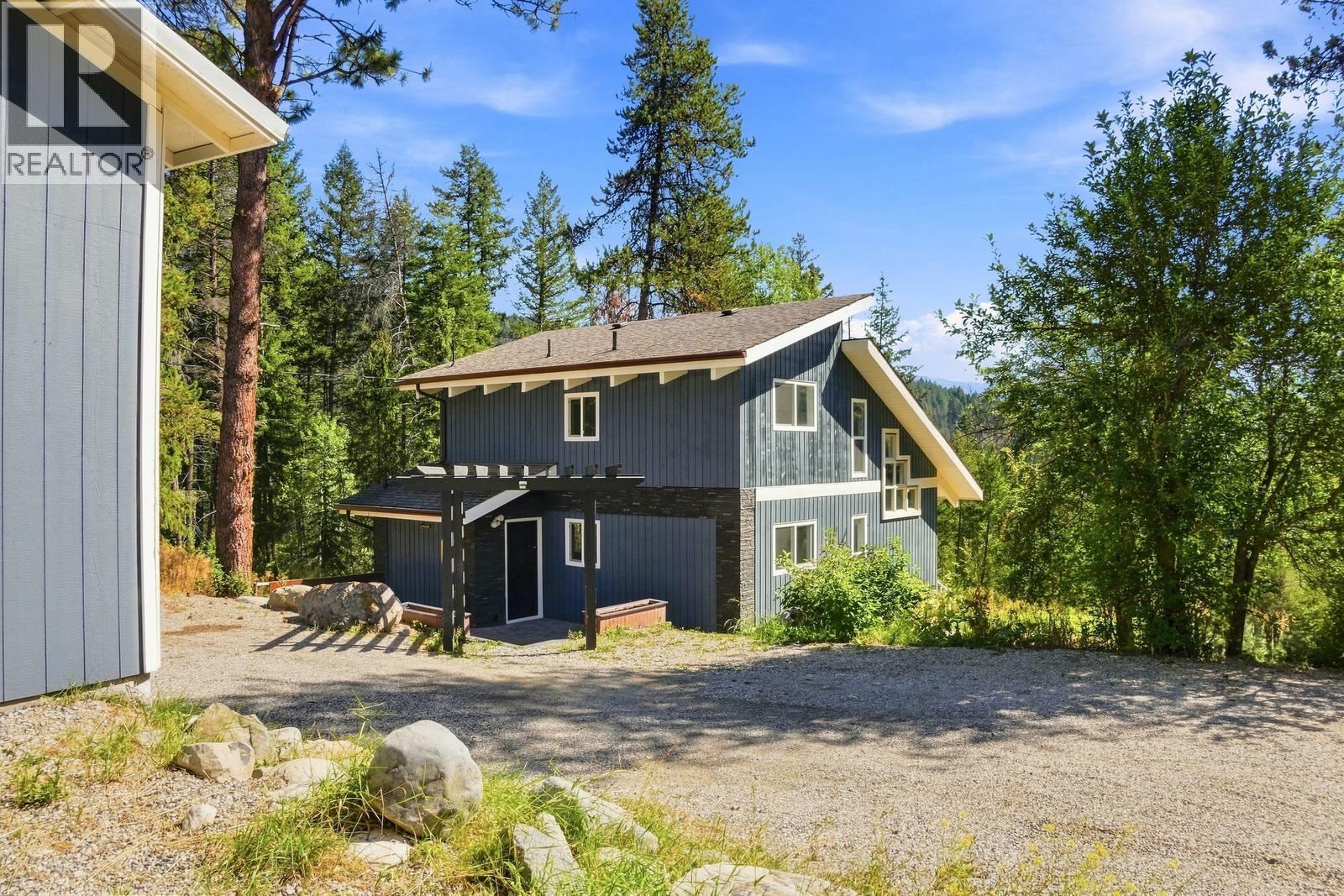  321 Philpott Road, Kelowna
