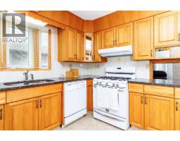 88 Mccullough  Cresent, Red Deer, AB T4R1S7 Photo 13
