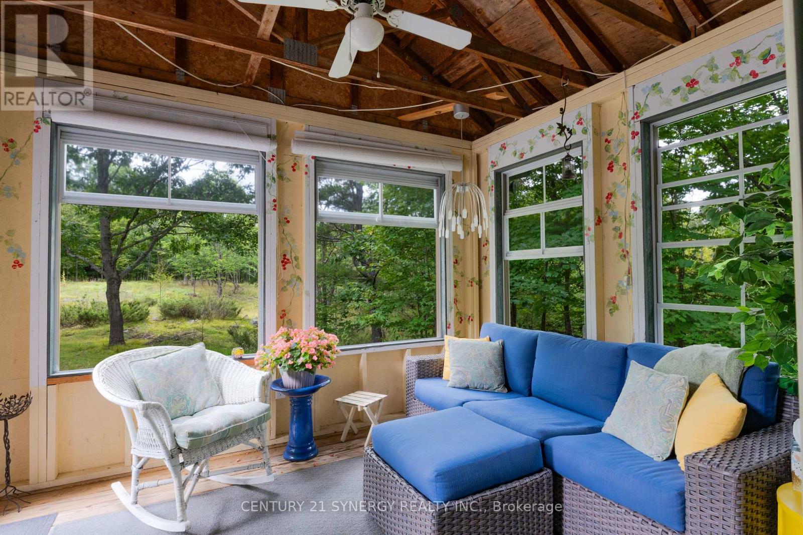 504 KENYON ROAD - Image 36