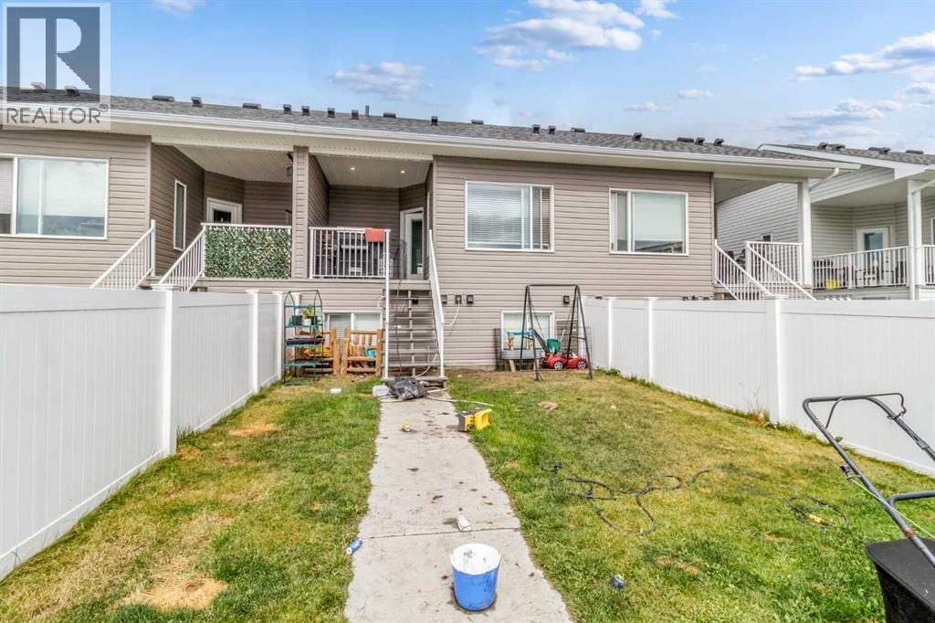 75 Ellington Crescent - 15