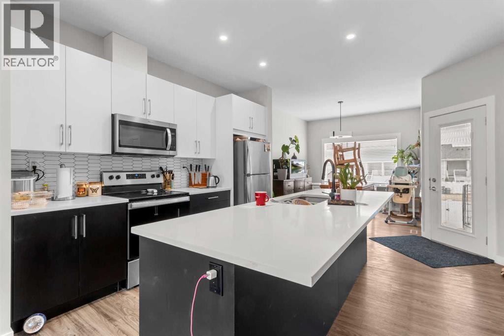 Listing photo – 75 Ellington Crescent, Red Deer